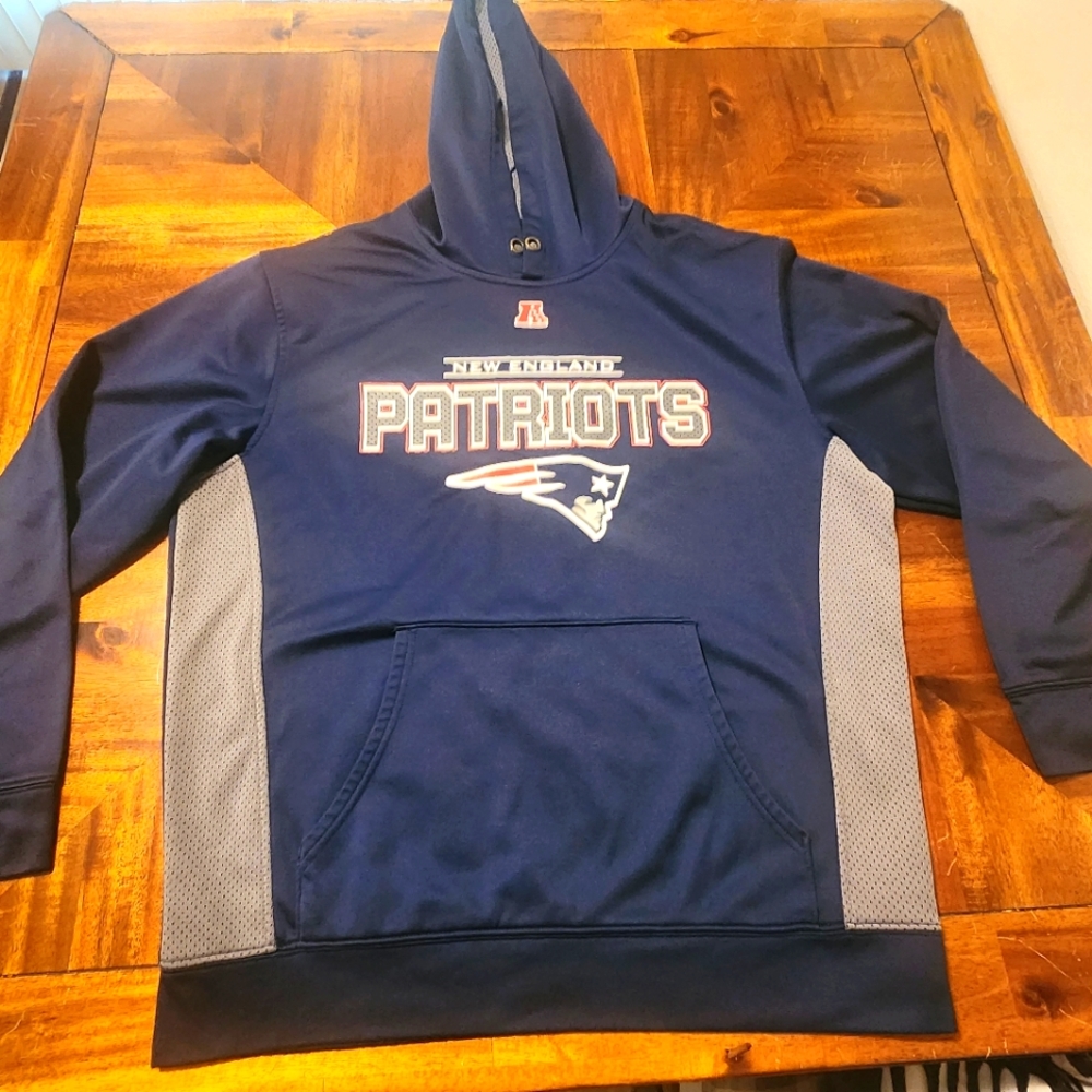 NFL New England Patriots Hoodie Size Large